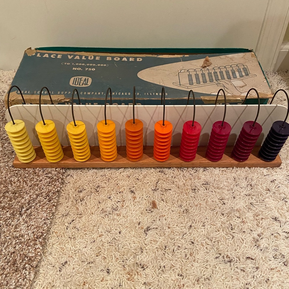 IDEAL Vintage Place Value Board with Rainbow Discs